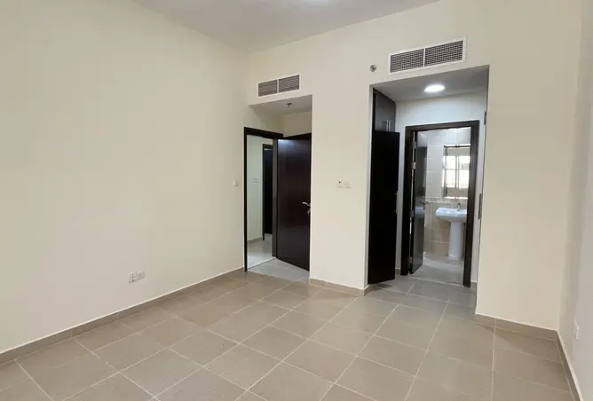 106389834 - Property Image 2