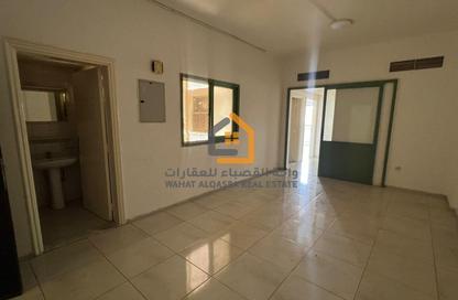 Apartment - 2 Bedrooms - 2 Bathrooms for rent in Al Mahatta - Al Qasimia - Sharjah