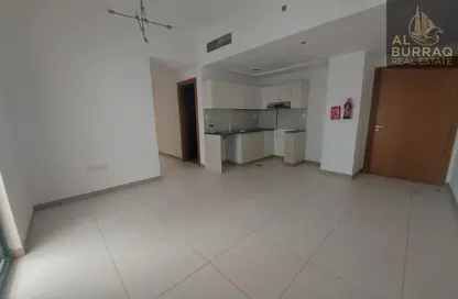 Half Floor - 2 Bedrooms - 2 Bathrooms for sale in Binghatti Point - Dubai Silicon Oasis - Dubai