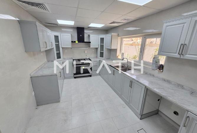 97399171 - Property Image 3