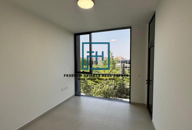 84082221 - Property Image 2