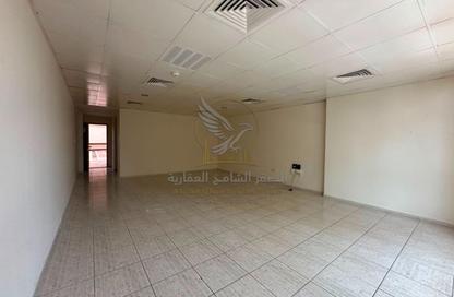 Apartment - Studio - 1 Bathroom for rent in Al Majaz 2 - Al Majaz - Sharjah Apartment - Studio - 1 Bathroom for rent in Al Majaz 2 - Al Majaz - Sharjah