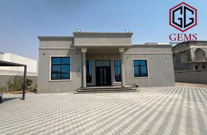 Villa - 3 Bedrooms - 4 Bathrooms for rent in Al Aweer 1 - Al Aweer - Dubai Villa - 3 Bedrooms - 4 Bathrooms for rent in Al Aweer 1 - Al Aweer - Dubai