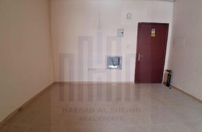 Apartment - Studio - 1 for rent in Fire Station Road - Muwaileh - Sharjah Apartment - Studio - 1 for rent in Fire Station Road - Muwaileh - Sharjah