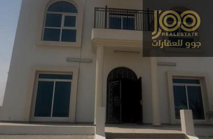 Villa - 5 - 5 for rent in Al Raas 1 - Al Raas - Umm Al Quwain
