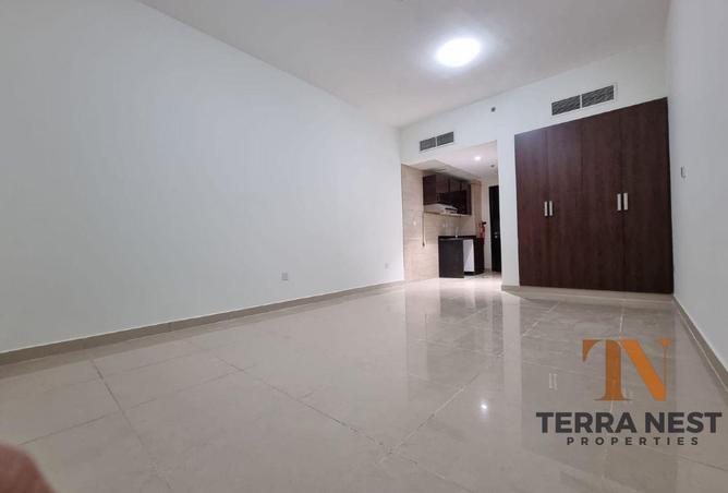 98277995 - Property Image 3