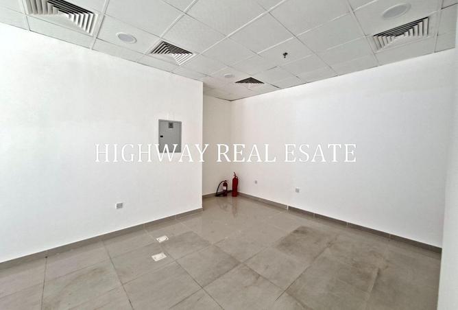 122448440 - Property Image 2