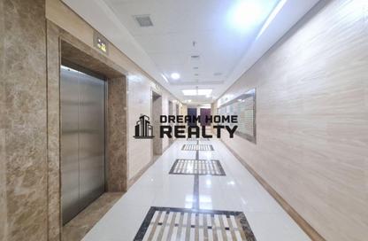 Apartment - 2 Bedrooms - 3 Bathrooms for rent in Al Khan Corniche - Al Khan - Sharjah