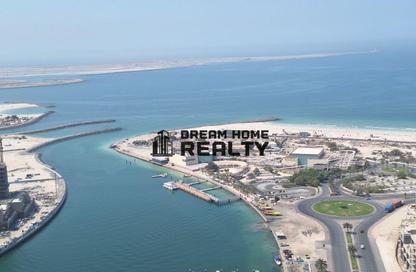 Apartment - 2 Bedrooms - 3 Bathrooms for rent in Al Khan Corniche - Al Khan - Sharjah