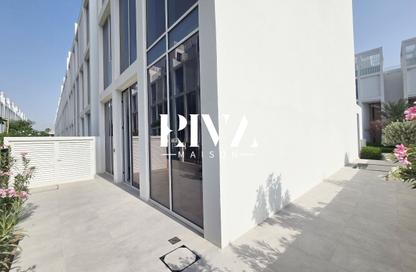 Townhouse - 4 - 4 for rent in Ixora - Al Barari - Dubai