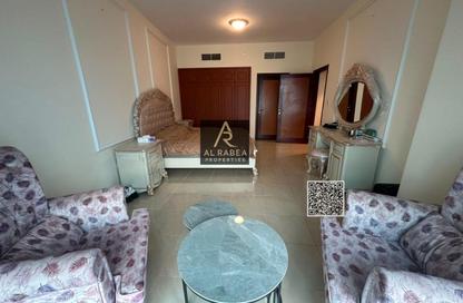 Apartment - 2 Bedrooms - 3 Bathrooms for rent in Corniche Tower - Ajman Corniche Road - Ajman