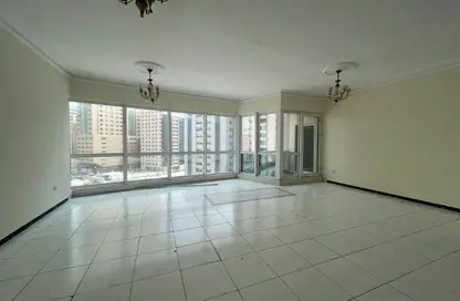 Apartment - 3 Bedrooms - 4 Bathrooms for rent in Al Majaz 3 - Al Majaz - Sharjah
