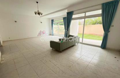 Villa - 3 Bedrooms - 4 Bathrooms for rent in Umm Suqeim 3 Villas - Umm Suqeim 3 - Umm Suqeim - Dubai Villa - 3 Bedrooms - 4 Bathrooms for rent in Umm Suqeim 3 Villas - Umm Suqeim 3 - Umm Suqeim - Dubai