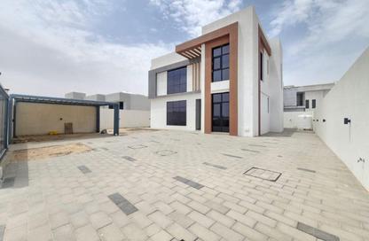 Villa - 4 - 6 for rent in Al Aweer 1 - Al Aweer - Dubai