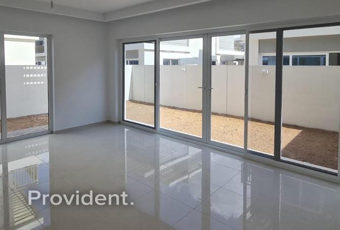 73112652 - Property Main Image