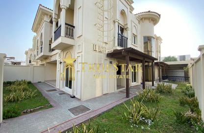 Villa - 5 Bedrooms - 6 Bathrooms for rent in Umm Suqeim 1 Villas - Umm Suqeim 1 - Umm Suqeim - Dubai
