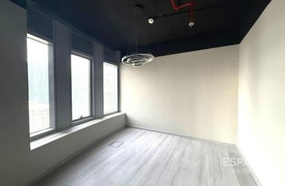 Office Space - Studio - 1 Bathroom for rent in Silver Tower - Business Bay - Dubai