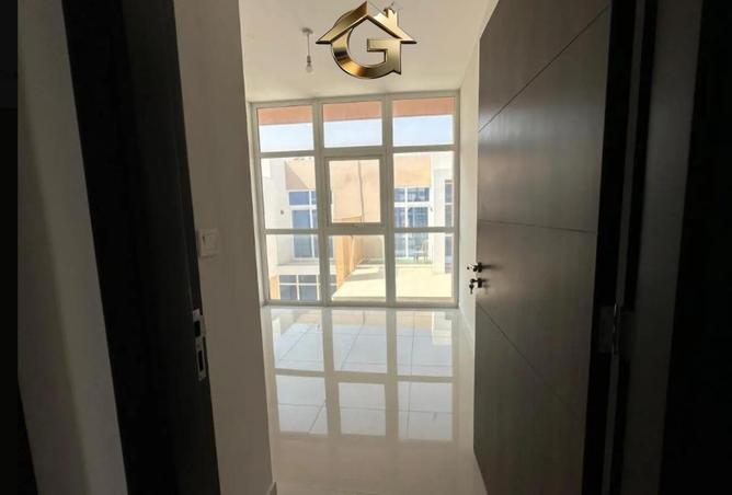 71087479 - صورة العقار 3