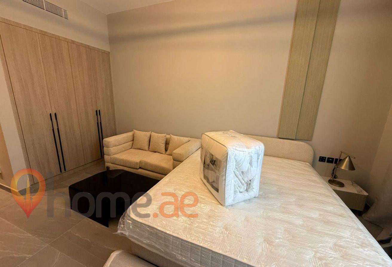 Fully Furnished Studio | Brand New | Vacant photo 4