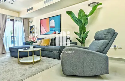 Villa - 2 Bedrooms - 3 Bathrooms for rent in Hydra Village - Abu Dhabi