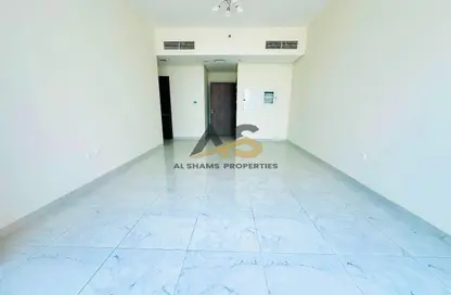 شقة - غرفة نوم - 2 حمامات للايجار في ميموزا بيلدينج - ارجان - دبي