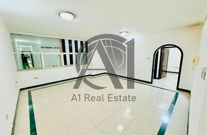 Apartment - 2 Bedrooms - 2 Bathrooms for rent in Central District - Al Ain