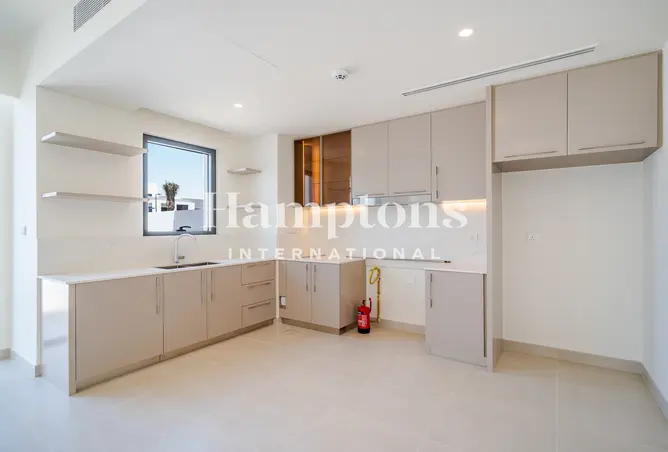 151340698 - Property Image 3
