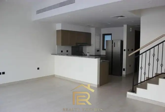 154594040 - Property Image 3