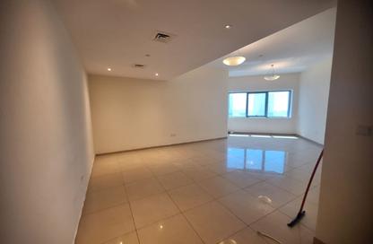 Apartment - 3 Bedrooms - 4 Bathrooms for rent in Al Taawoon Tower 1 - Al Taawoon Towers - Al Khan - Sharjah