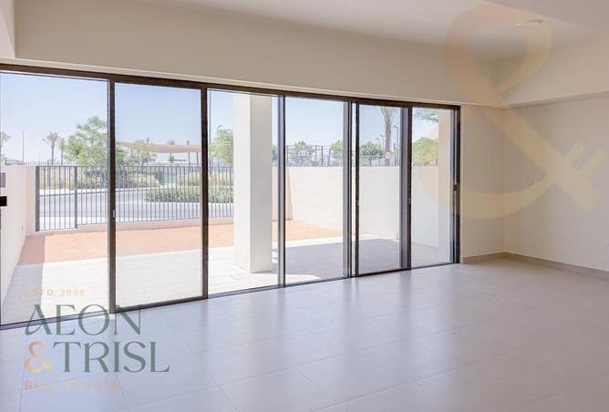 103700585 - Property Image 3