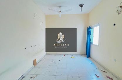 Apartment - Studio - 1 Bathroom for rent in Muwaileh 3 Building - Muwaileh - Sharjah