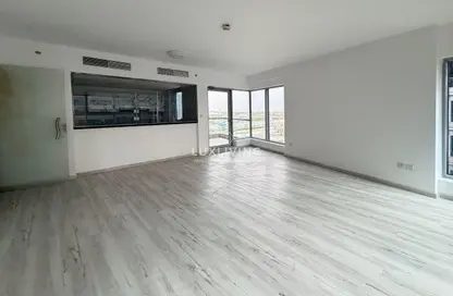 شقة - 2 غرف نوم - 2 حمامات للايجار في سكاي كورتس تاور B - أبراج سكاي كورتس - مجمع دبي ريزيدنس - دبي لاند - دبي