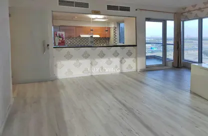 شقة - 2 غرف نوم - 2 حمامات للايجار في سكاي كورتس تاور B - أبراج سكاي كورتس - مجمع دبي ريزيدنس - دبي لاند - دبي