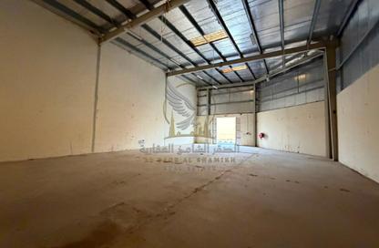 Warehouse - Studio - 1 Bathroom for rent in Industrial Area 18 - Sharjah Industrial Area - Sharjah