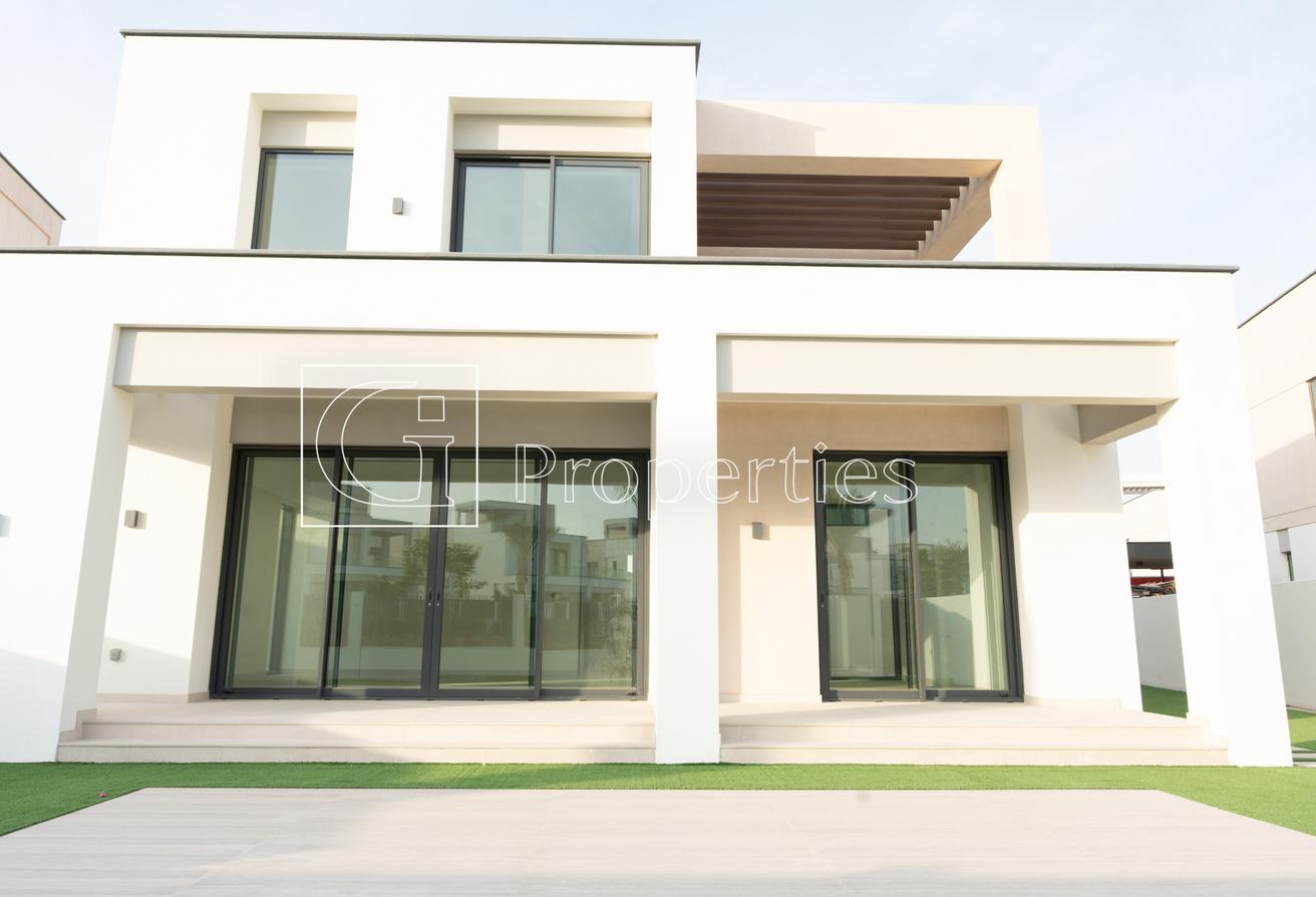 Brand New | Vacant | Huge Landscaped Plot photo 12