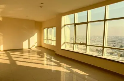 Apartment - 2 Bedrooms - 4 Bathrooms for rent in Ali Mousa Tower 1 - Al Majaz 2 - Al Majaz - Sharjah