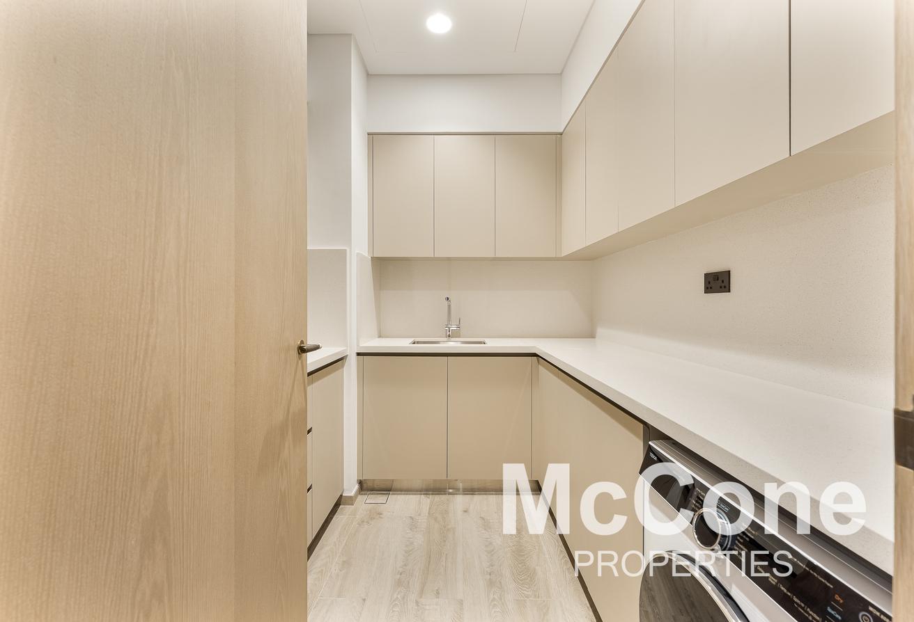 Branded | Best Price | Full Canal View photo 19