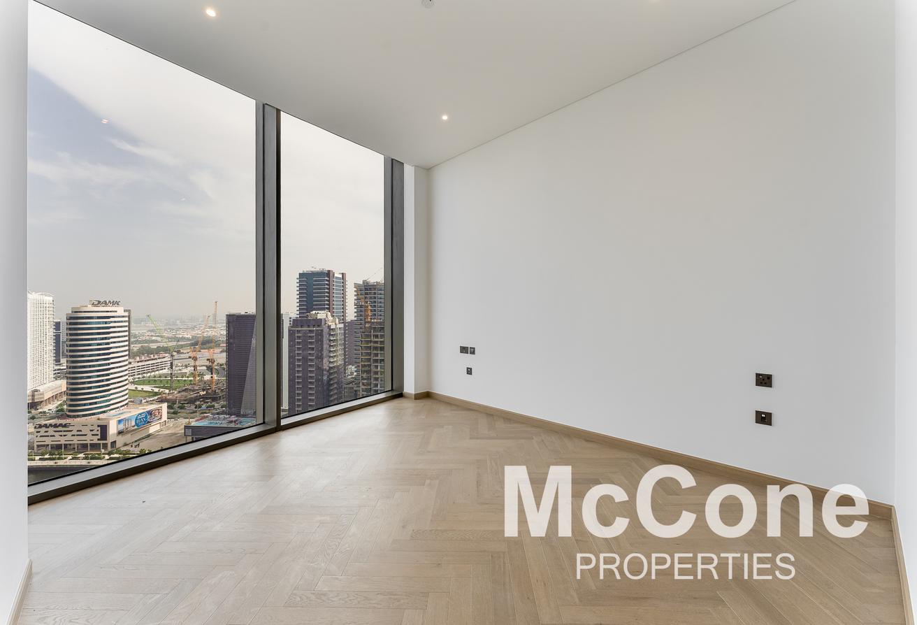 Branded | Best Price | Full Canal View photo 11