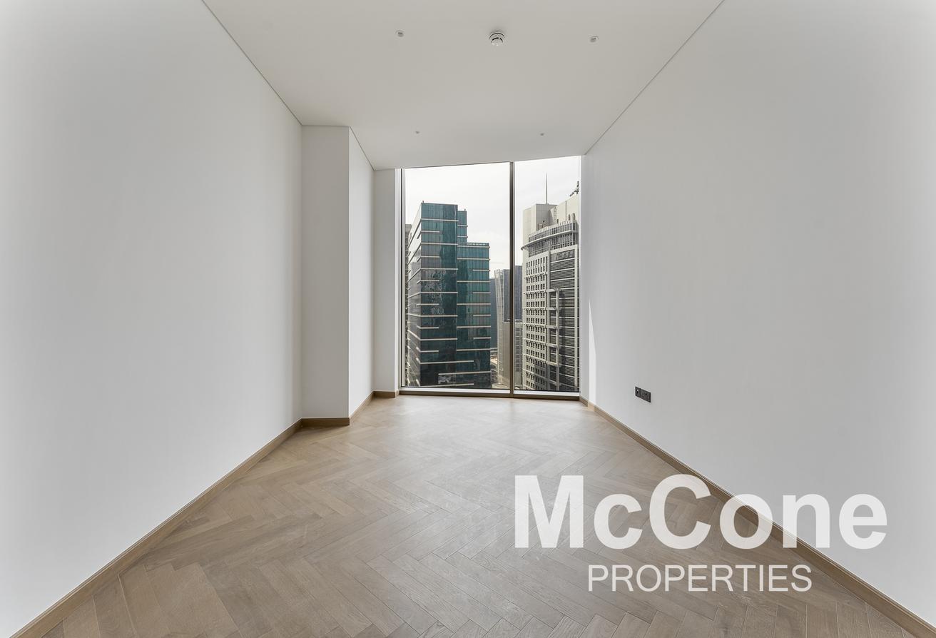 Branded | Best Price | Full Canal View photo 8