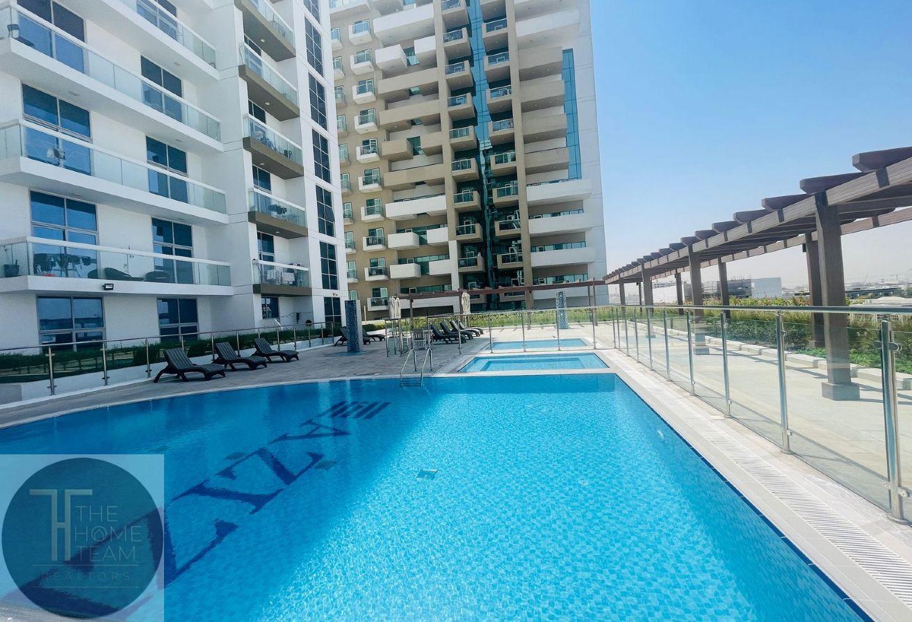 Fully Furnished | 12 cheques | Available on 26 May photo 8