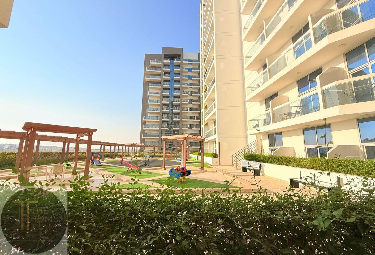 Fully Furnished | 12 cheques | Available on 26 May photo 12