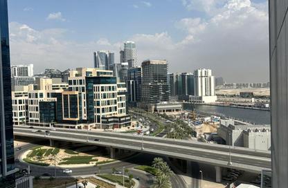 Apartment - Studio - 1 for rent in Damac Maison Prive B - Damac Maison Prive - Business Bay - Dubai