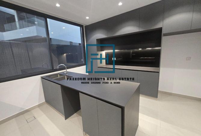 72340529 - Property Image 2