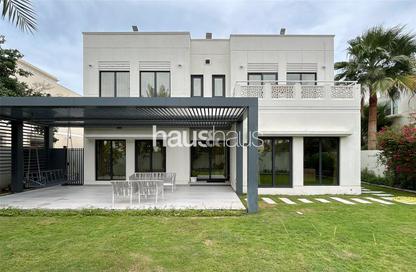 Villa - 4 Bedrooms - 5 Bathrooms for rent in Meadows 1 - Meadows - Dubai Villa - 4 Bedrooms - 5 Bathrooms for rent in Meadows 1 - Meadows - Dubai