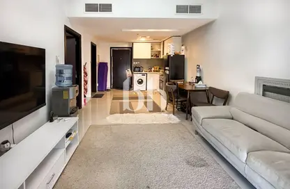 شقة - غرفة نوم - 2 حمامات للايجار في اكويتي ريسيدنس - الفرجان - دبي