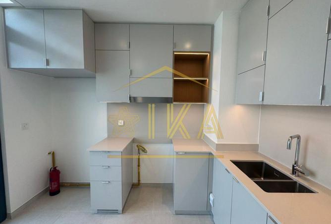 136560157 - Property Image 2