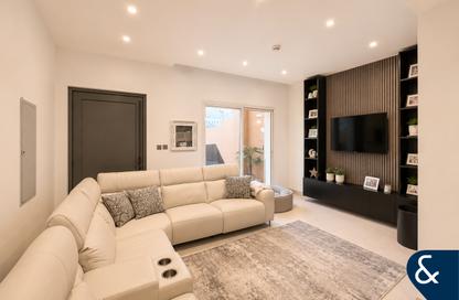 Villa - 4 - 5 for sale in Summer - Seasons Community - District 15 - Jumeirah Village Circle - Dubai