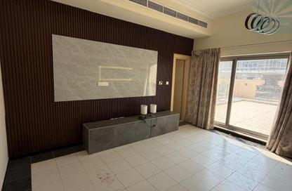 Villa - 4 - 5 for rent in Parkvale Residences - District 10 - Jumeirah Village Circle - Dubai