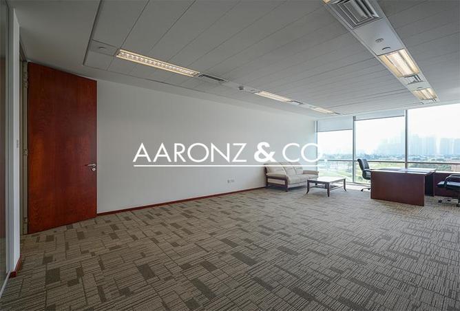83651319 - Property Main Image