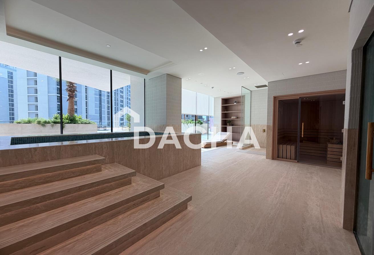 Huge Layout | High Floor | Bright Unit photo 9